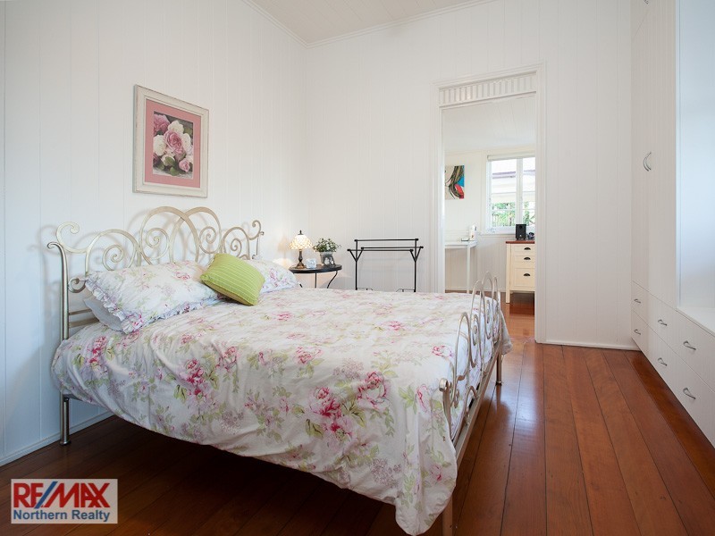 13 Sonora Court, Eatons Hill QLD 4037