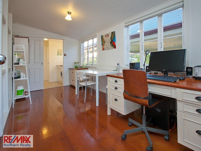 13 Sonora Court, Eatons Hill QLD 4037