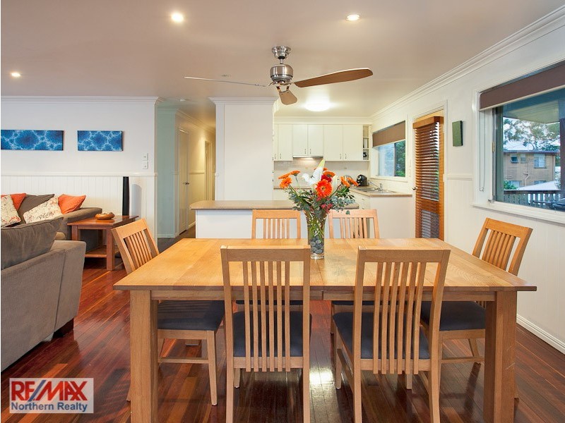 33 Hill Parade, Clontarf QLD 4019