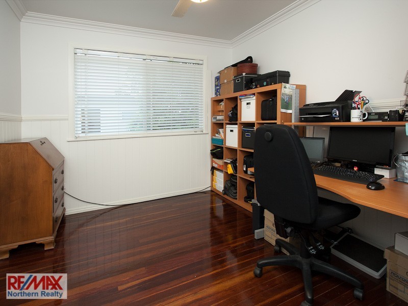 33 Hill Parade, Clontarf QLD 4019