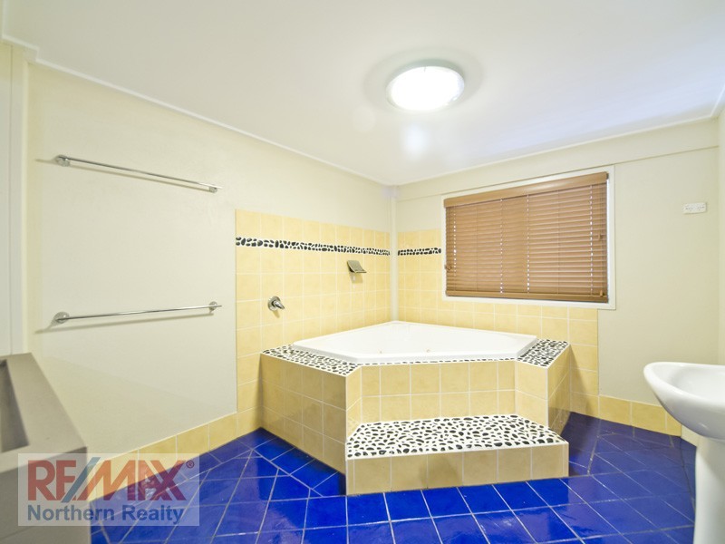 40 FOLKSTONE AVE, Albany Creek QLD 4035