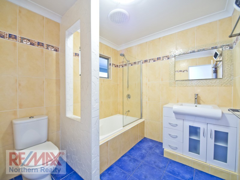 40 FOLKSTONE AVE, Albany Creek QLD 4035