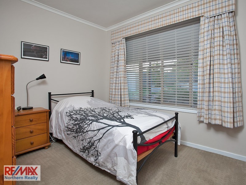 8 Connewarre Court, Petrie QLD 4502