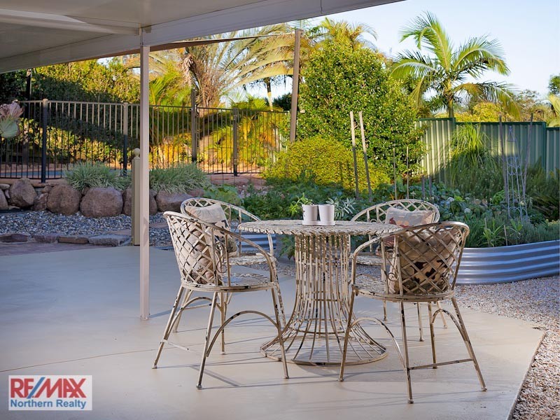 8 Connewarre Court, Petrie QLD 4502