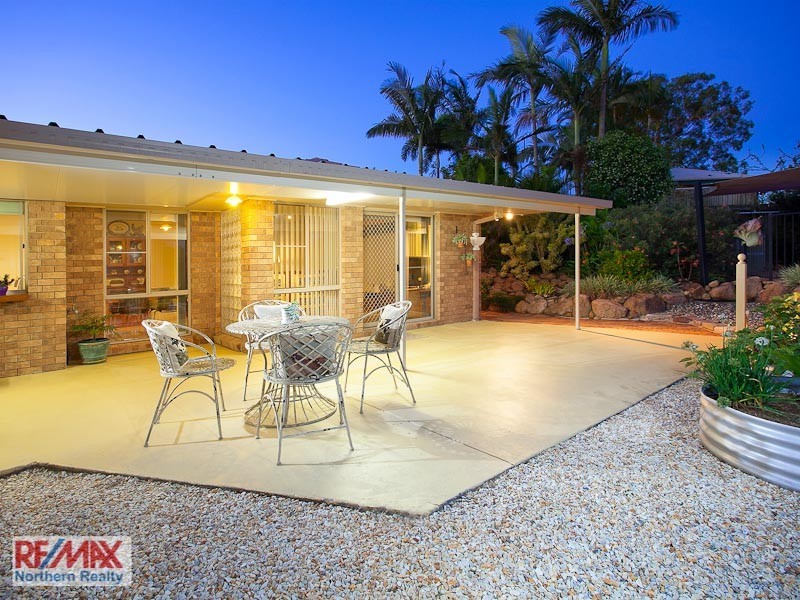 8 Connewarre Court, Petrie QLD 4502