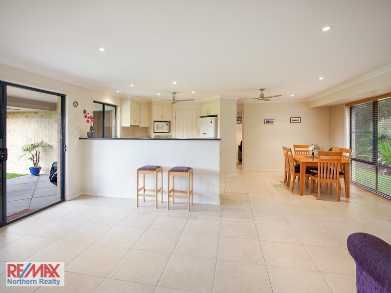 16 Toressian Place, Cashmere QLD 4500
