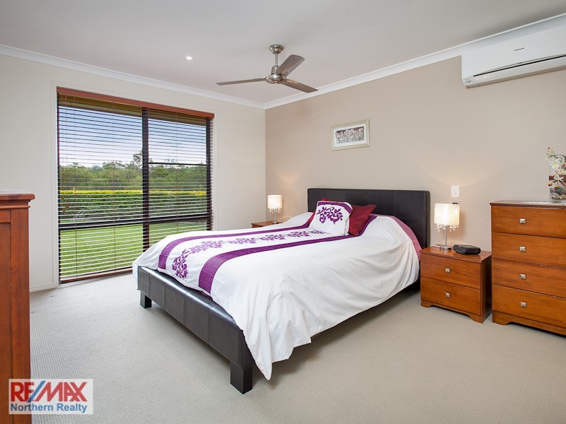 16 Toressian Place, Cashmere QLD 4500