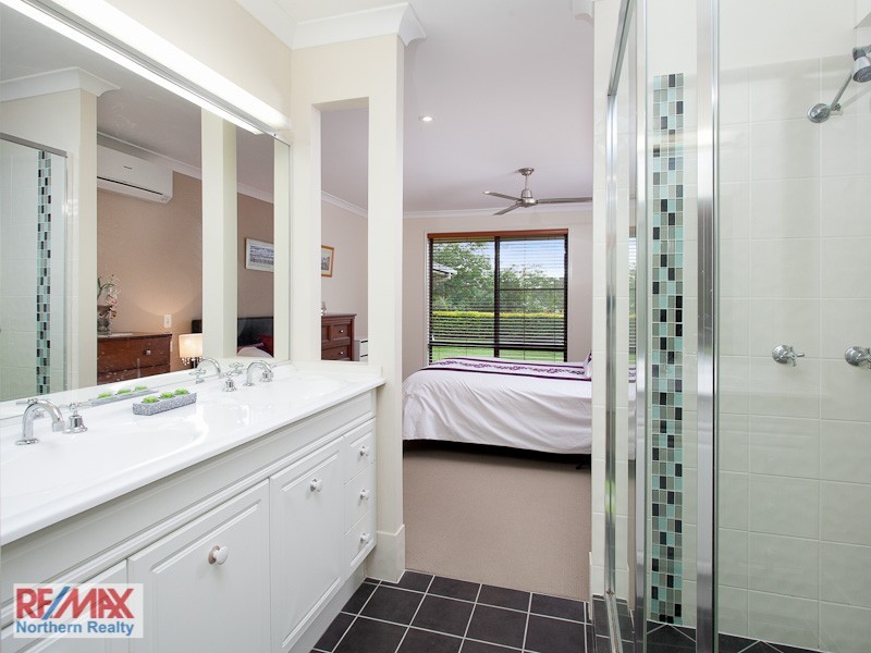 16 Toressian Place, Cashmere QLD 4500