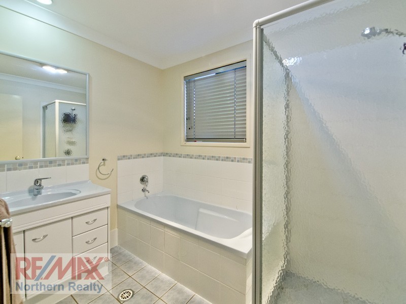 15 Chancery Close, Murrumba Downs QLD 4503