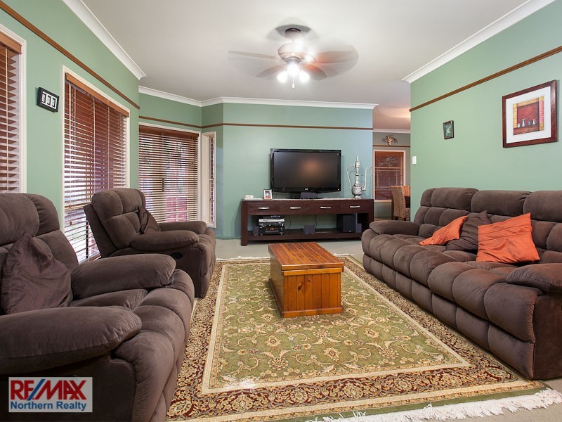 31 Corso Street, Eatons Hill QLD 4037