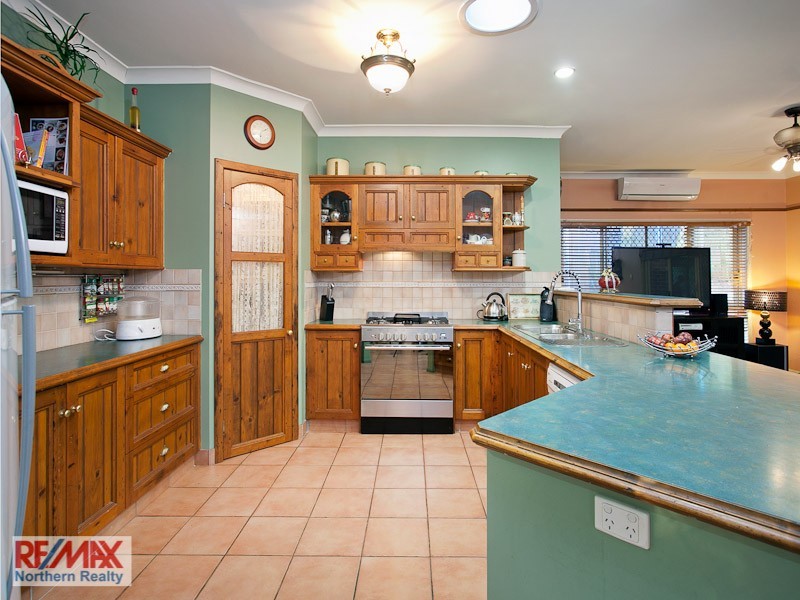 31 Corso Street, Eatons Hill QLD 4037