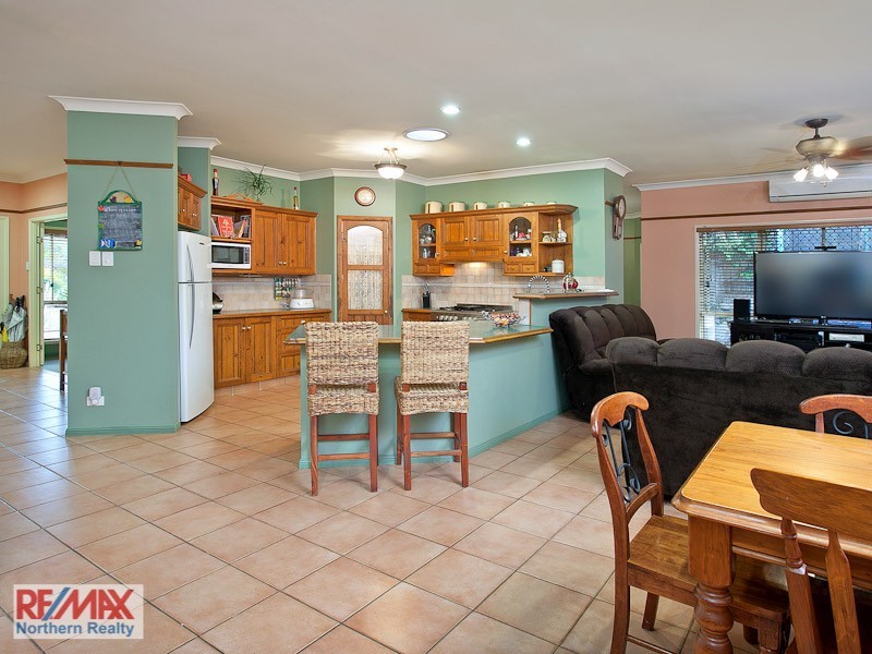 31 Corso Street, Eatons Hill QLD 4037