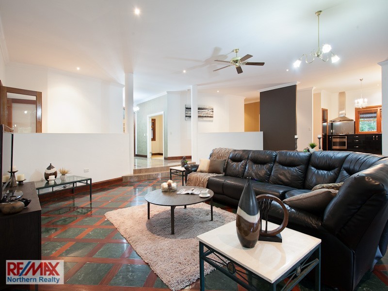 24 Vores Road, Whiteside QLD 4503