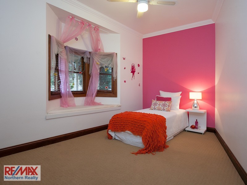 24 Vores Road, Whiteside QLD 4503