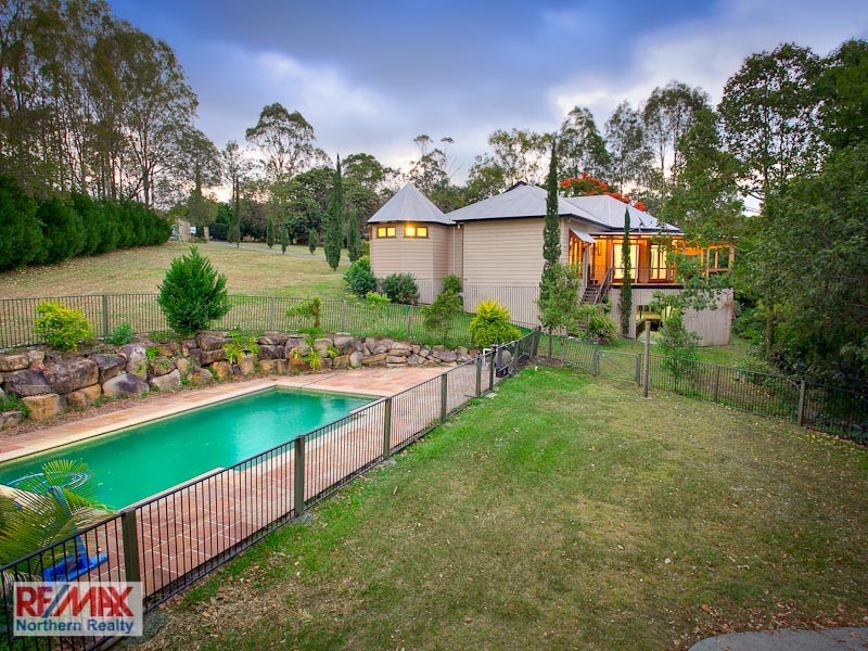 24 Vores Road, Whiteside QLD 4503