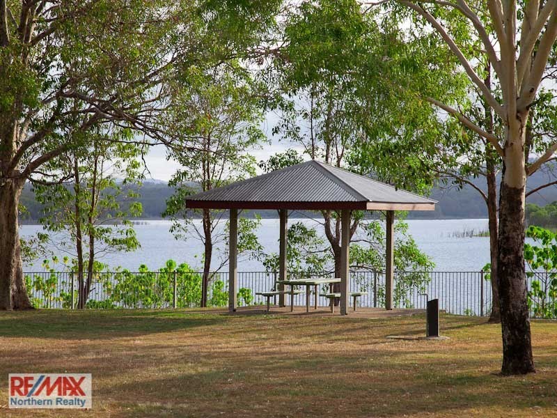 24 Vores Road, Whiteside QLD 4503