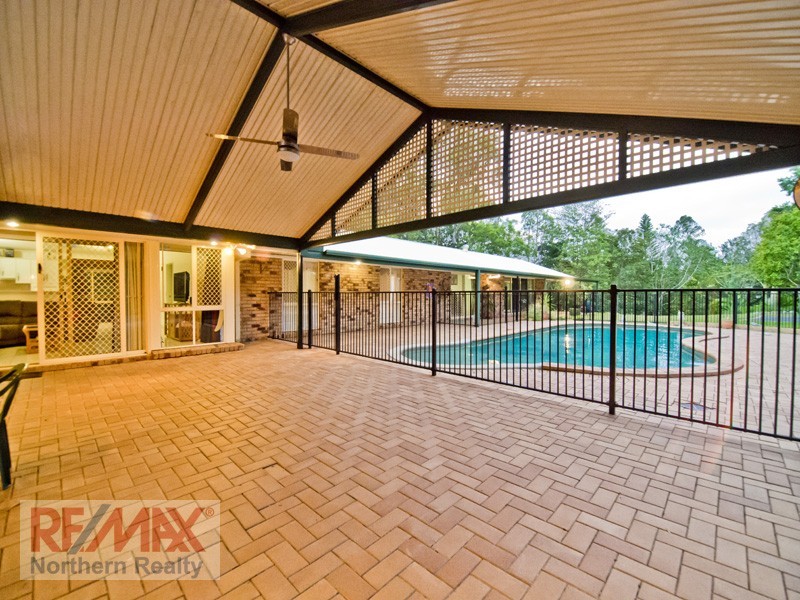 3 Banks Court, Bunya QLD 4055