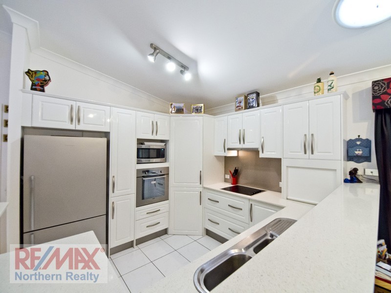 3 Banks Court, Bunya QLD 4055