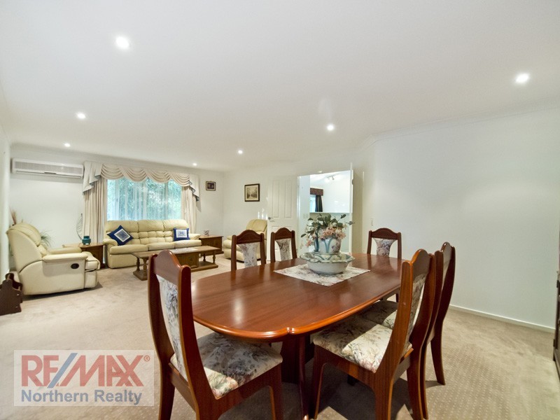 3 Banks Court, Bunya QLD 4055