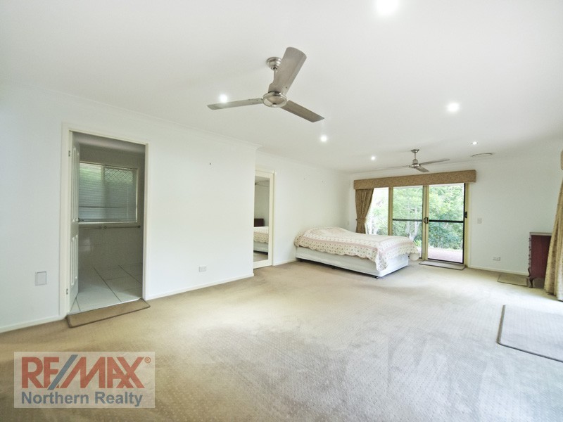 3 Banks Court, Bunya QLD 4055
