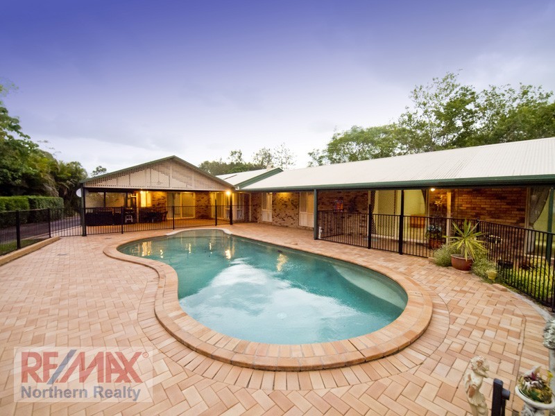 3 Banks Court, Bunya QLD 4055