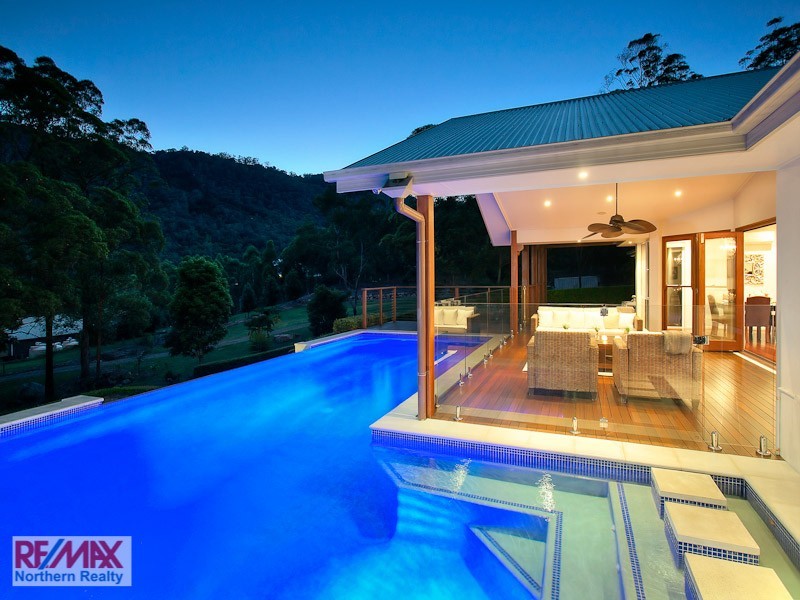 3 Bellbird Court, Cedar Creek QLD 4520