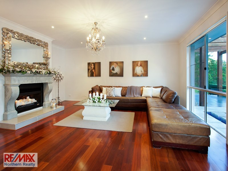 3 Bellbird Court, Cedar Creek QLD 4520