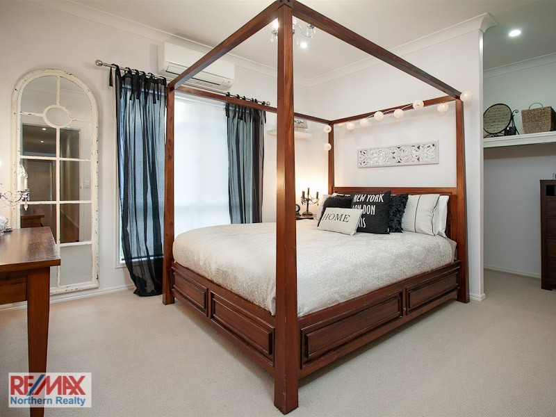 3 Bellbird Court, Cedar Creek QLD 4520