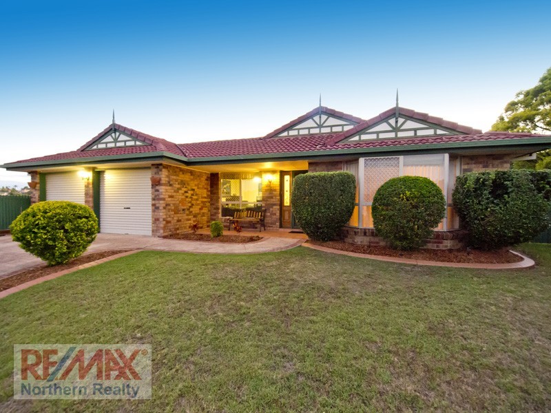 5 Magpie Place, Albany Creek QLD 4035