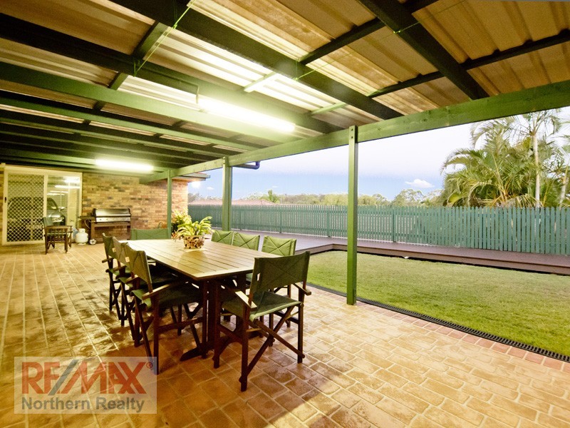 5 Magpie Place, Albany Creek QLD 4035