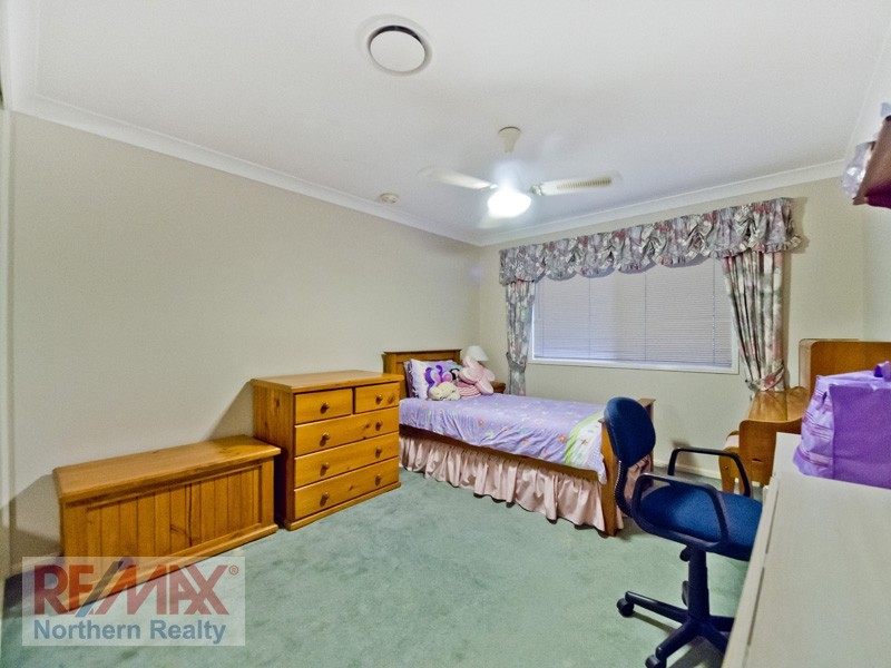 5 Magpie Place, Albany Creek QLD 4035