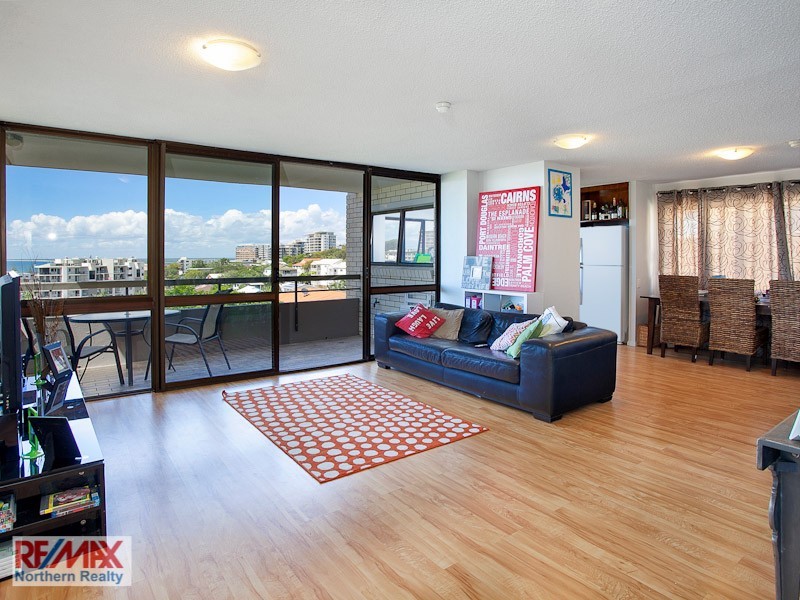 8/14 Queen Street, Kings Beach QLD 4551