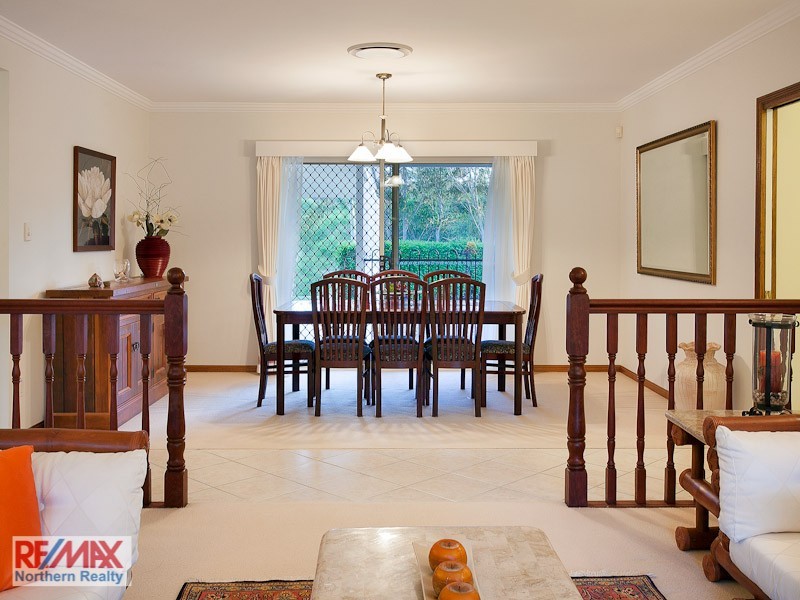 6 Webb Court, Eatons Hill QLD 4037