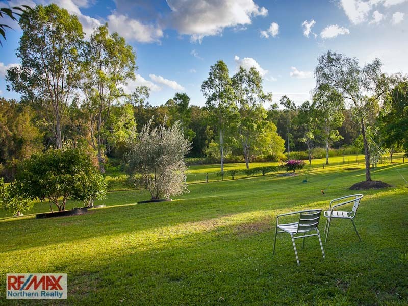 6 Webb Court, Eatons Hill QLD 4037