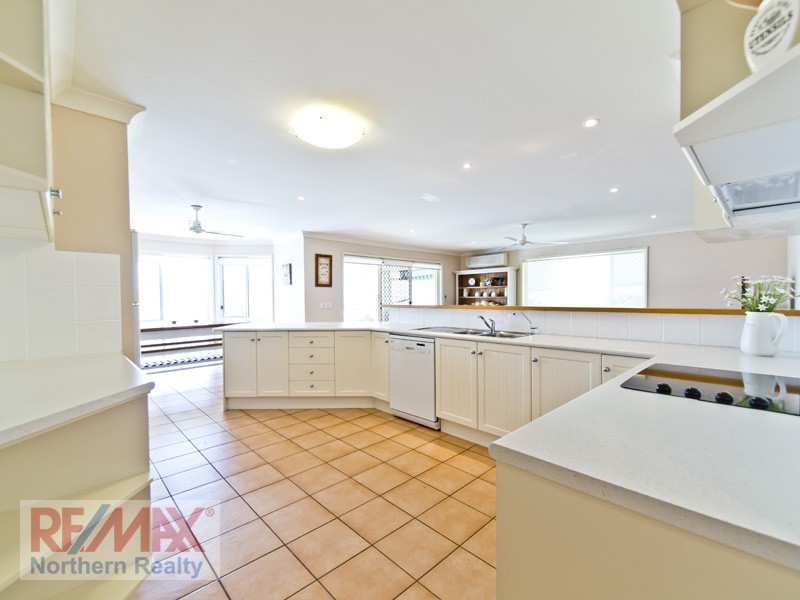 50 Hayward Avenue, Cashmere QLD 4500