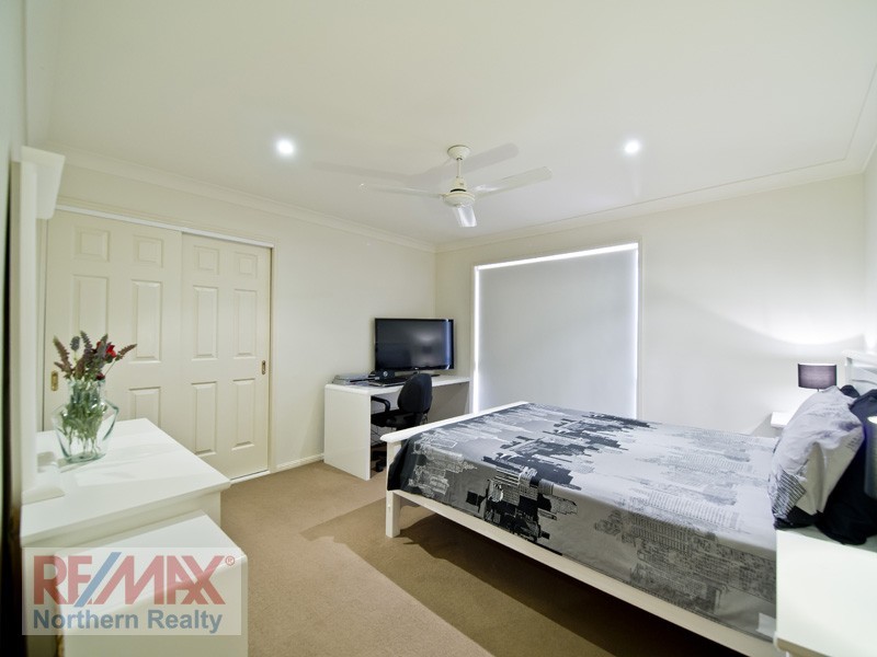 50 Hayward Avenue, Cashmere QLD 4500