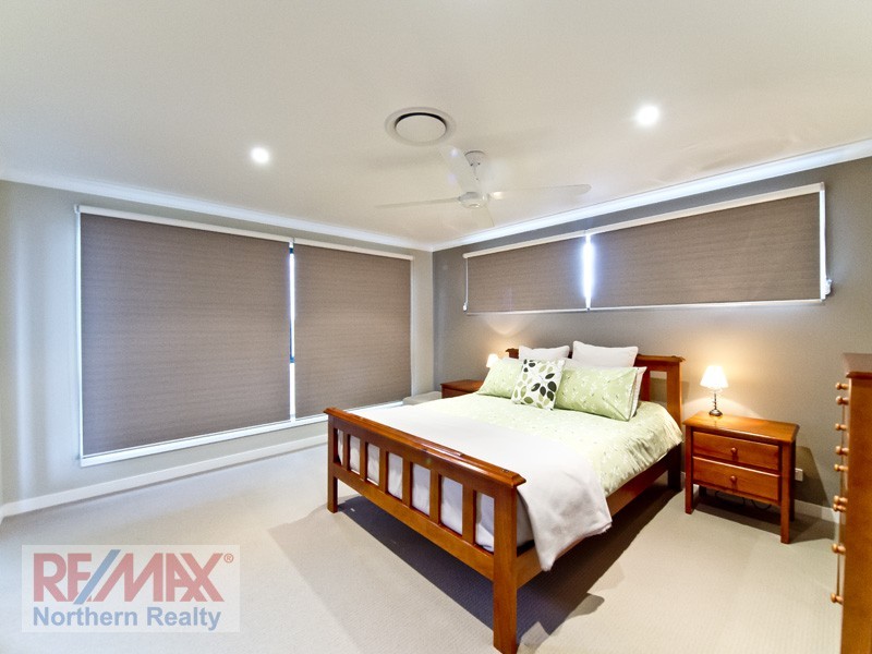 8 Fidelio Court, Eatons Hill QLD 4037