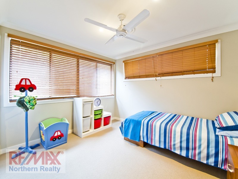 8 Fidelio Court, Eatons Hill QLD 4037