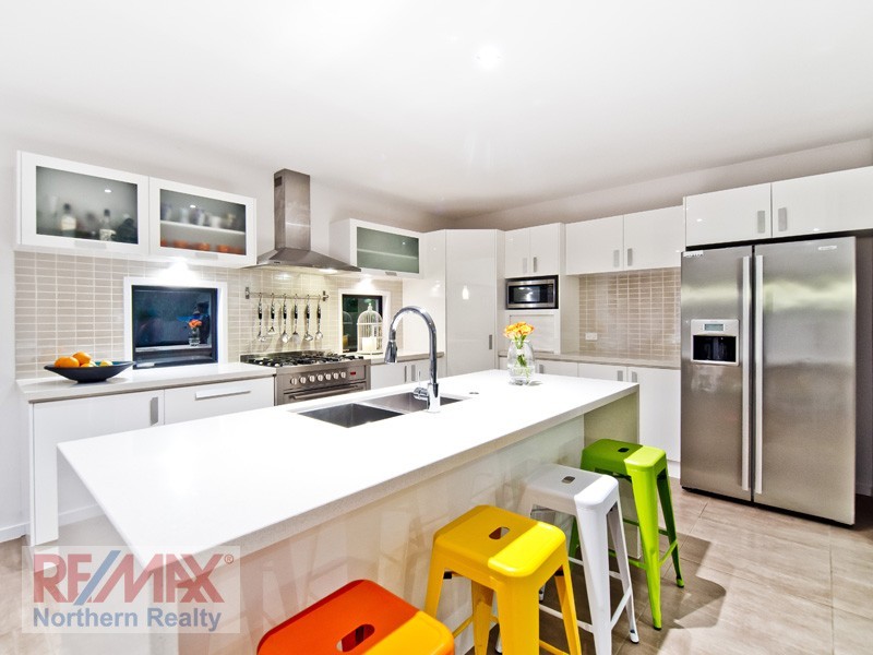 118 Kurrajong Dve, Warner QLD 4500