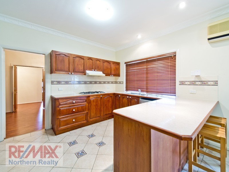 5 Narrabeen Rd, Albany Creek QLD 4035