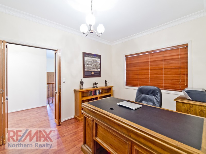 5 Narrabeen Rd, Albany Creek QLD 4035