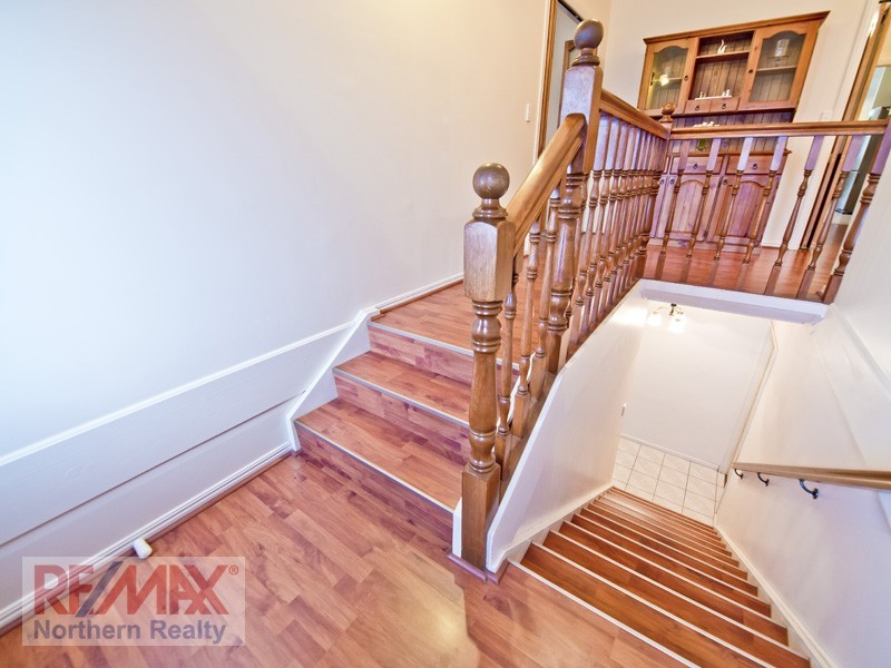 5 Narrabeen Rd, Albany Creek QLD 4035