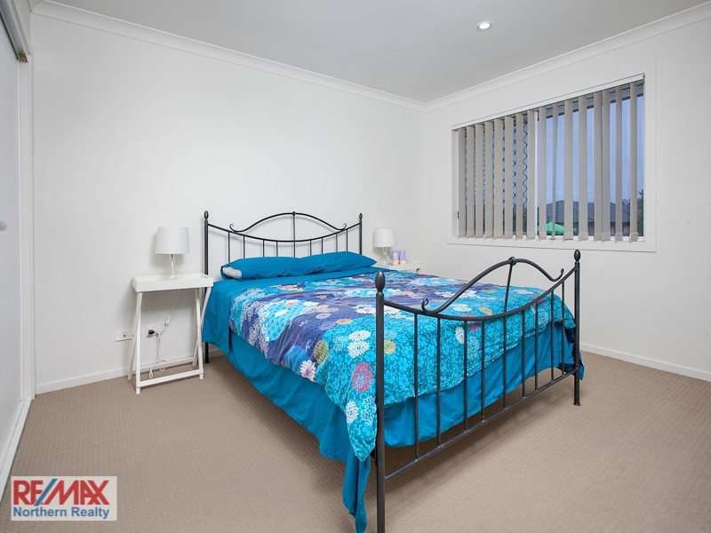 4/10 Tuxworth Place, Pimpama QLD 4209
