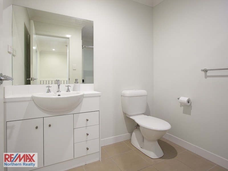 4/10 Tuxworth Place, Pimpama QLD 4209