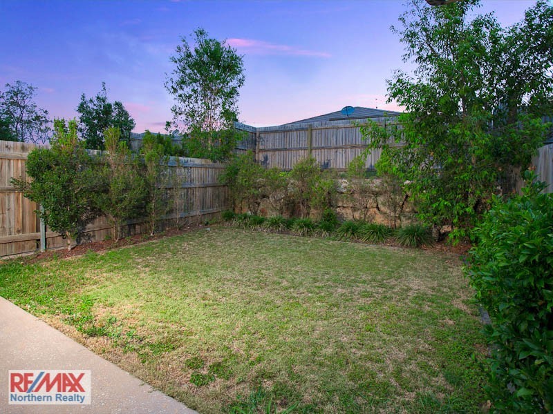 4/10 Tuxworth Place, Pimpama QLD 4209