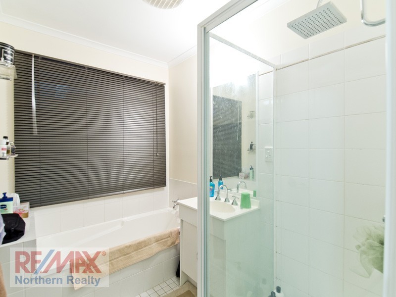 34 Burrumbeet St, Petrie QLD 4502