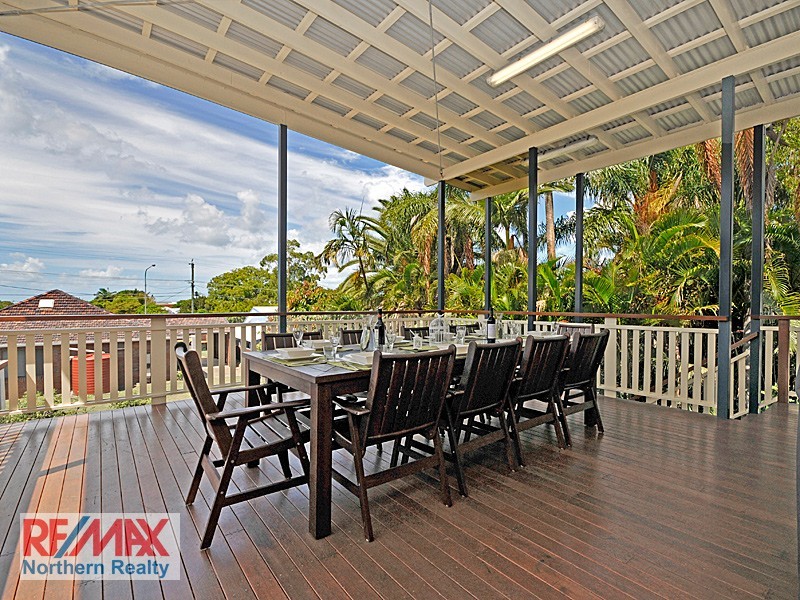 247 Brighton Rd, Sandgate QLD 4017