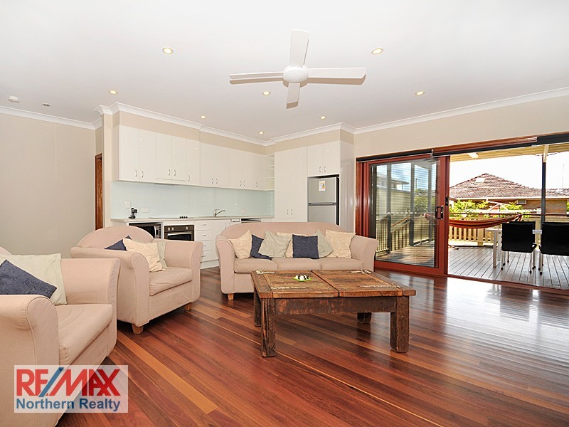 247 Brighton Rd, Sandgate QLD 4017