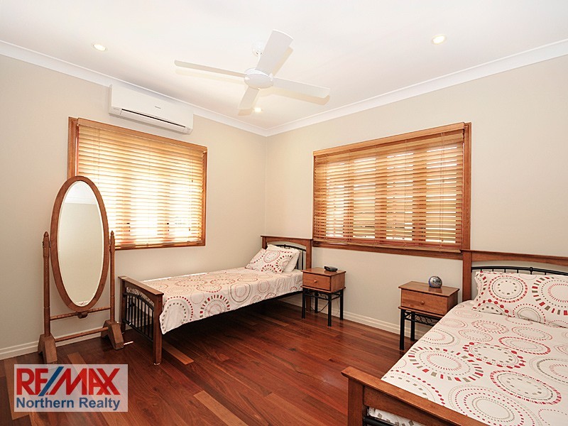 247 Brighton Rd, Sandgate QLD 4017