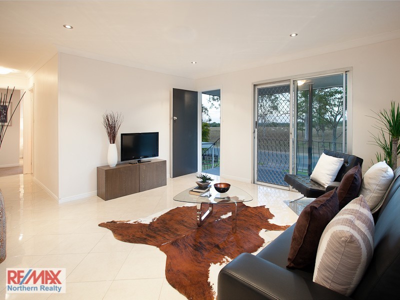 67 Grahams Road, Strathpine QLD 4500